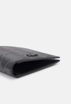 Lacoste Portefeuille - Noir/Gris 11 Lacoste Portefeuille - Noir/Gris -Next Soldes 4f8665cc63ff4290b7aeeb3b2b7b1ca8