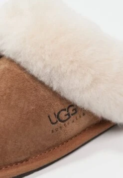 Ugg Scuffette Ii - Chaussons - Chestnut 13 Ugg Scuffette Ii - Chaussons - Chestnut -Next Soldes 5004c2decbb04fbb9f1914cd3f3ea556