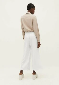 Stradivarius Rustic - Pantalon Classique - Offwhite -Next Soldes 52897bafc9a244588dc1e873dc509dec