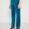 Juicy Couture Track Pants - Pantalon De SurvĂȘtement - Deep Lagoon 2 Juicy Couture Track Pants - Pantalon De SurvĂȘtement - Deep Lagoon -Next Soldes 55fdccee0cc44bf8ac33ec9cf724a06f