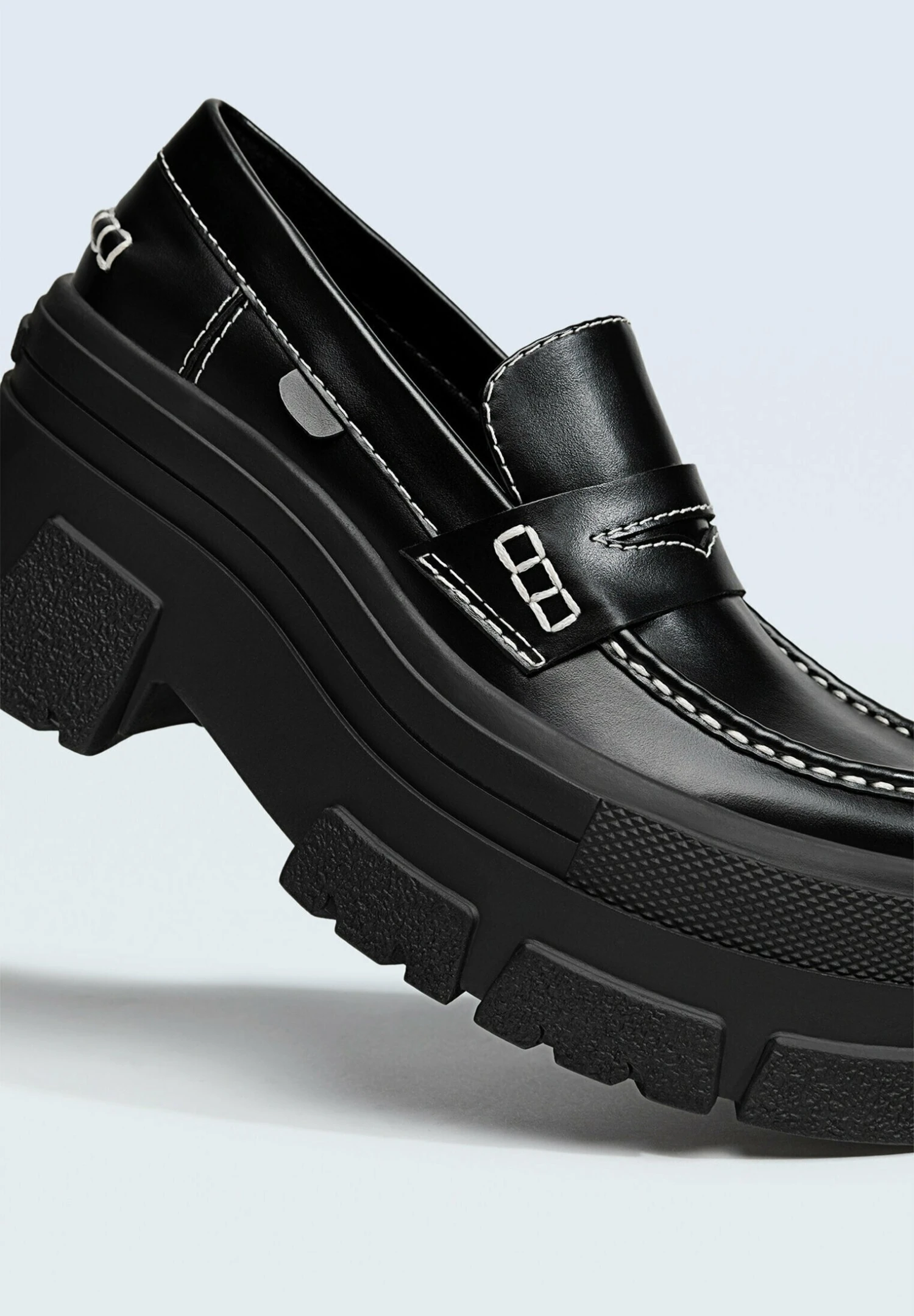 Stradivarius Mit Profilsohle Und Detail - Mocassins - Black 8 Stradivarius Mit Profilsohle Und Detail - Mocassins - Black – Image 6