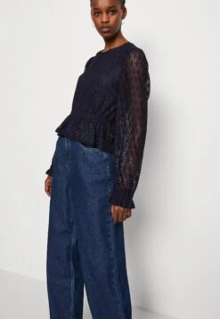 ONLY Onlemily - T-Shirt À Manches Longues - Night Sky 11 ONLY Onlemily - T-Shirt À Manches Longues - Night Sky -Next Soldes 5681eee62b3e4a2f832c6165d5504ec2