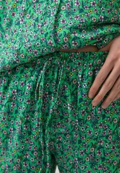 Floral Shirt Trousers Set - Pantalon Classique - Green -Next Soldes 58e30c67cace4f4f84ba5e390d304fbd