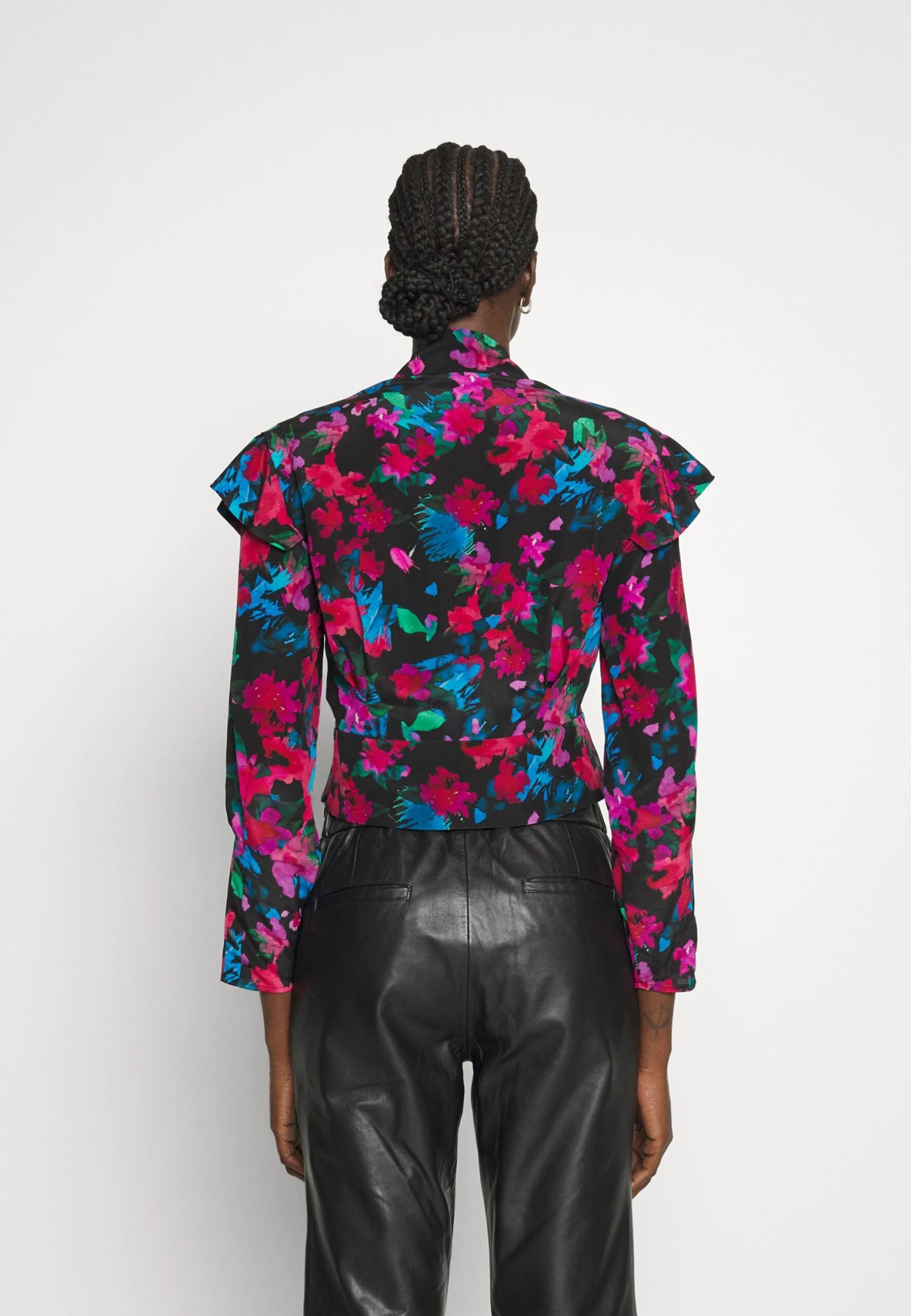 IRO Martina - T-Shirt À Manches Longues - Black Multico 5 IRO Martina - T-Shirt À Manches Longues - Black Multico – Image 3