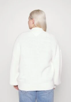 Tommy Jeans Curve Badge Cardigan - Gilet - Ancient White -Next Soldes 59207d65cf194c4ca85a1f5f65acef35