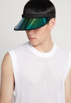 URBAN CLASSICS Holographic Visor - Casquette - Black/Multicolor -Next Soldes 5a39e0ffae1b432bbeeacd2bbe9770c7