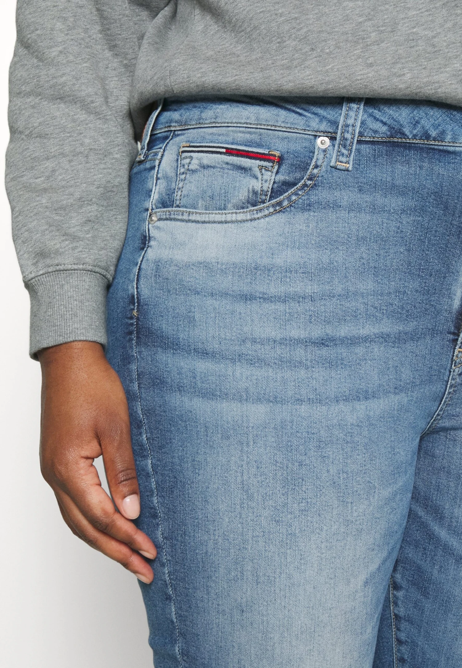 Tommy Jeans Curve Melany - Jeans Skinny - Denim Medium 6 Tommy Jeans Curve Melany - Jeans Skinny - Denim Medium – Image 4