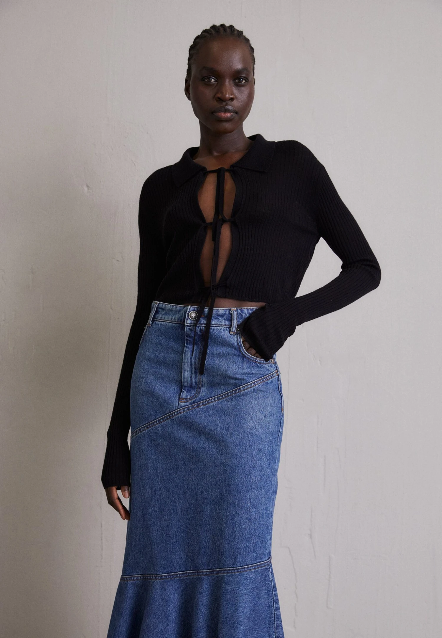 Filippa K Cropped Tie Cardigan - Gilet - Black 3 Filippa K Cropped Tie Cardigan - Gilet - Black