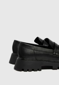 PULL & BEAR With Penny Strap - Mocassins - Black 10 PULL & BEAR With Penny Strap - Mocassins - Black -Next Soldes 5d80f4b6285544c68ebce122f66ead1f