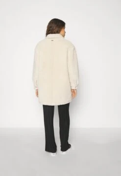 Billabong Night Ride - Manteau D'Hiver - Antique White 13 Billabong Night Ride - Manteau D'Hiver - Antique White -Next Soldes 5fcb1481bc974a248f5c3eb6821b2408