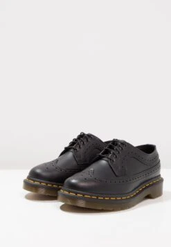 Dr. Martens 3989 Wingcap Brogue - Derbies - Black 10 Dr. Martens 3989 Wingcap Brogue - Derbies - Black -Next Soldes 6128c4e6dee147d6a2c906292ff4605d