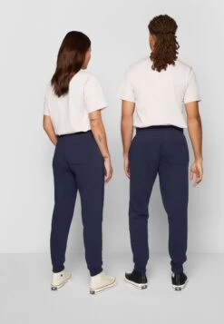 Converse Go To Embroidered Star Chevron Unisex - Pantalon De Survêtement - Obsidian -Next Soldes 63a2e1583c064fc885df88f5c305bcc2