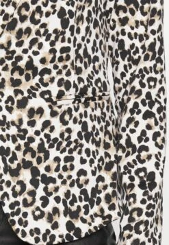 Ihkate - Blazer - Off-White 11 Ihkate - Blazer - Off-White -Next Soldes 6408547d65b1475ea8cad5ba06a91eeb