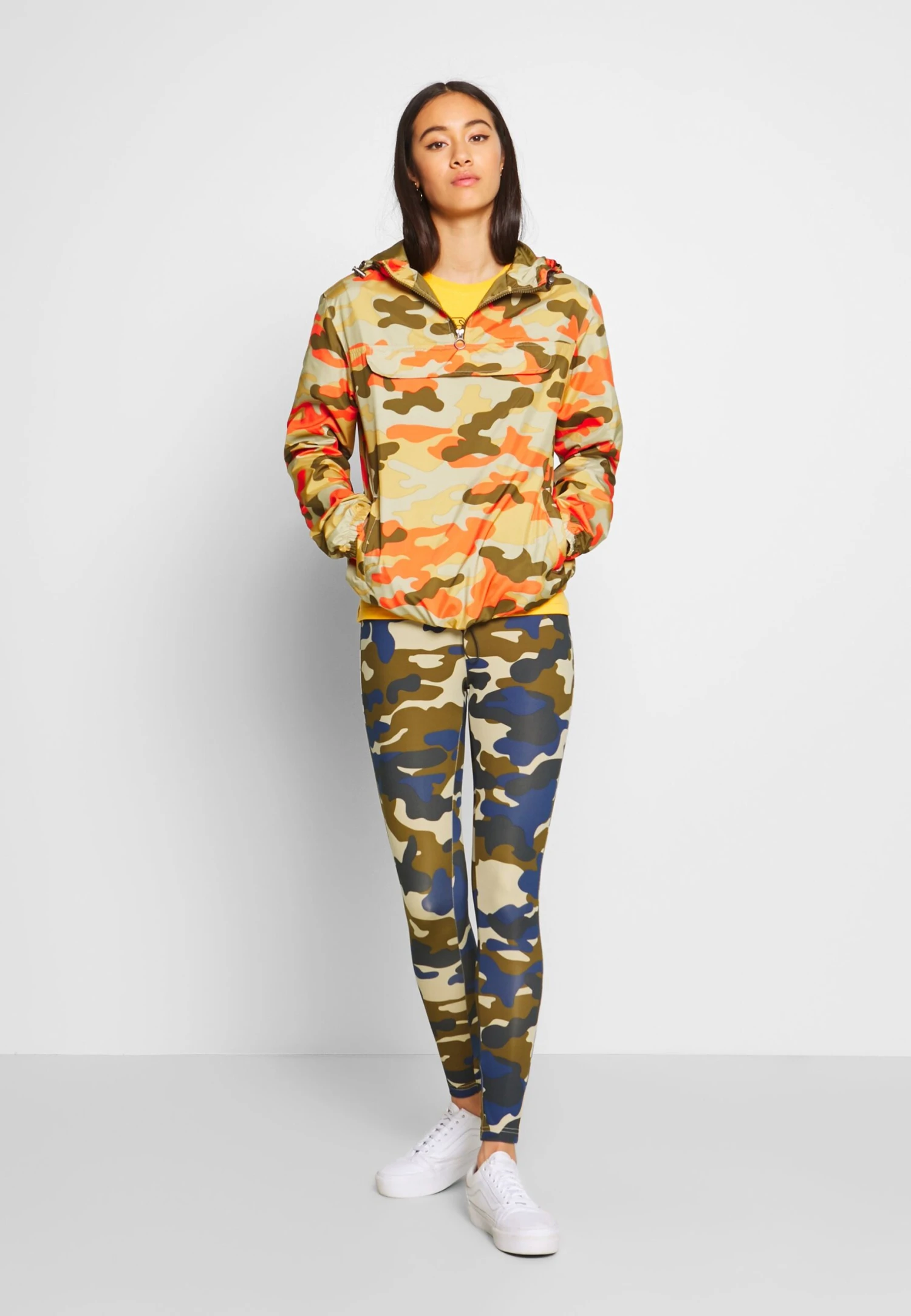 URBAN CLASSICS Legging - Summerolive 4 URBAN CLASSICS Legging - Summerolive – Image 2