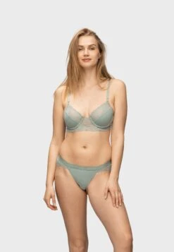 G String Disconnect Luminous Moss - String - Light Green 8 G String Disconnect Luminous Moss - String - Light Green -Next Soldes 6a06e16f55244db084140440afa3c9ac