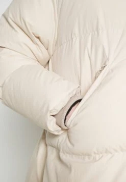 MM6 Maison Margiela Sportsjacket - Doudoune - Cream -Next Soldes 6c70e7ddd0b34497bdc4d0a7a531d429