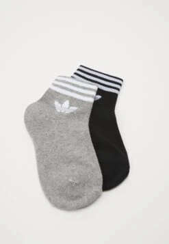 Adidas Originals Unisex 3 Pack - Chaussettes - White/Medium Grey Heather/Black -Next Soldes 6ce866040f794eada19cf8a22d0a6f87
