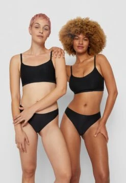 Chantelle String - Schwarz 11 Chantelle String - Schwarz -Next Soldes 6ea5f6a1194648a09879b41ff920ee76