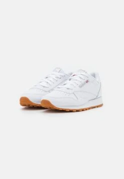 Reebok Classic Classic Leather - Baskets Basses - Footwear White/Pure Grey 15 Reebok Classic Classic Leather - Baskets Basses - Footwear White/Pure Grey -Next Soldes 6f2af34d64554c2d91fd8fe6bc73d226