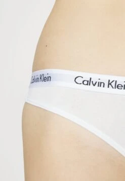 CALVIN KLEIN UNDERWEAR Thong 3 Pack - String - Black/White/Pastel Lilac 15 CALVIN KLEIN UNDERWEAR Thong 3 Pack - String - Black/White/Pastel Lilac -Next Soldes 6fca5b2cb9d345dcaca87a3ad890cc9d