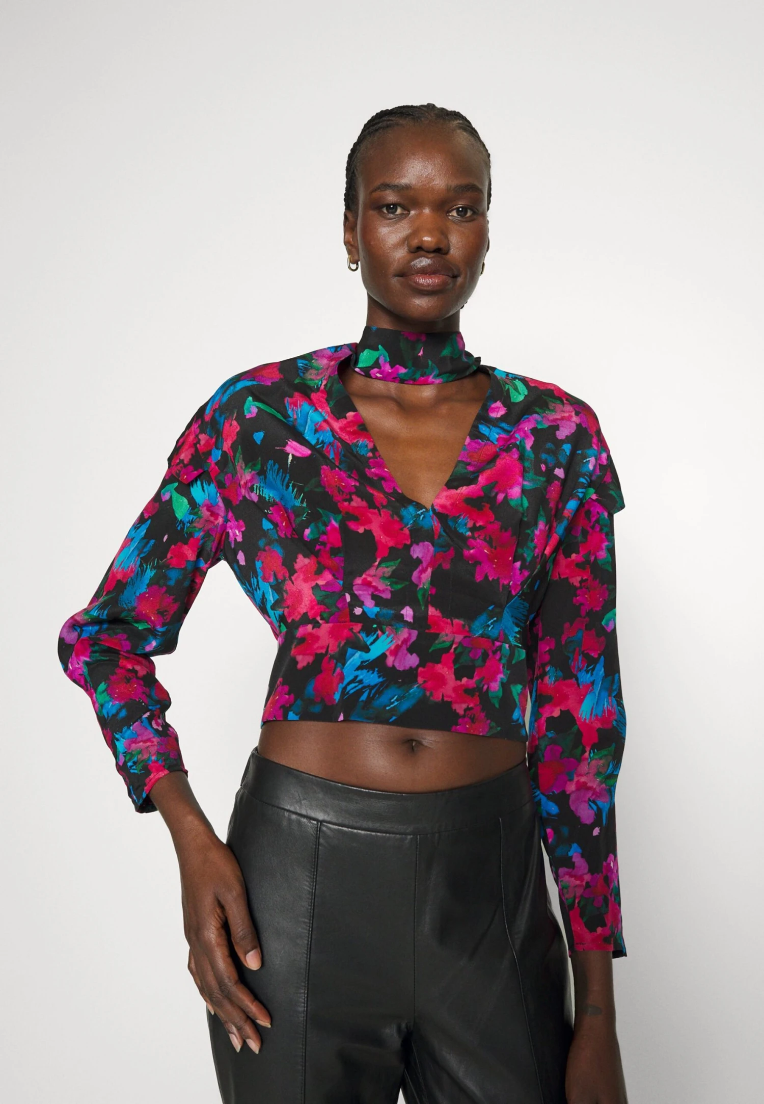 IRO Martina - T-Shirt À Manches Longues - Black Multico 6 IRO Martina - T-Shirt À Manches Longues - Black Multico – Image 4