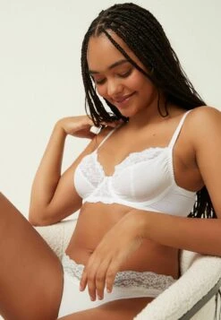 Next Georgie Non Padded Full Cup Two Pack - Soutien-Gorge À Armatures - White White 10 Next Georgie Non Padded Full Cup Two Pack - Soutien-Gorge À Armatures - White White -Next Soldes 712029099f434f57b1303a852a49e0b4