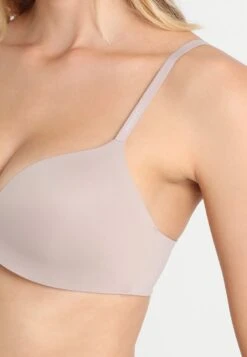 CALVIN KLEIN UNDERWEAR Plunge - Soutien-Gorge Push-Up - Grey 11 CALVIN KLEIN UNDERWEAR Plunge - Soutien-Gorge Push-Up - Grey -Next Soldes 71d8bfb521c047fe89aab5d8610d17f3