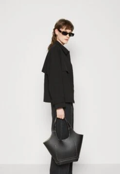 Calvin Klein Short Jacket - Veste Légère - Black -Next Soldes 71d946053f39436b99788094e03f5ee3