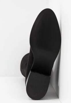 Steve Madden Georgette - Cuissardes - Black 15 Steve Madden Georgette - Cuissardes - Black -Next Soldes 72d4953e54294e618094e94847b0744c