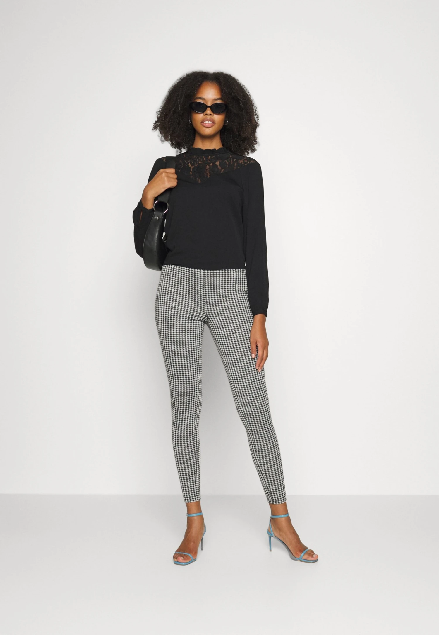 Vila Vicheck - Legging - Black Cloud Dancer 4 Vila Vicheck - Legging - Black Cloud Dancer – Image 2