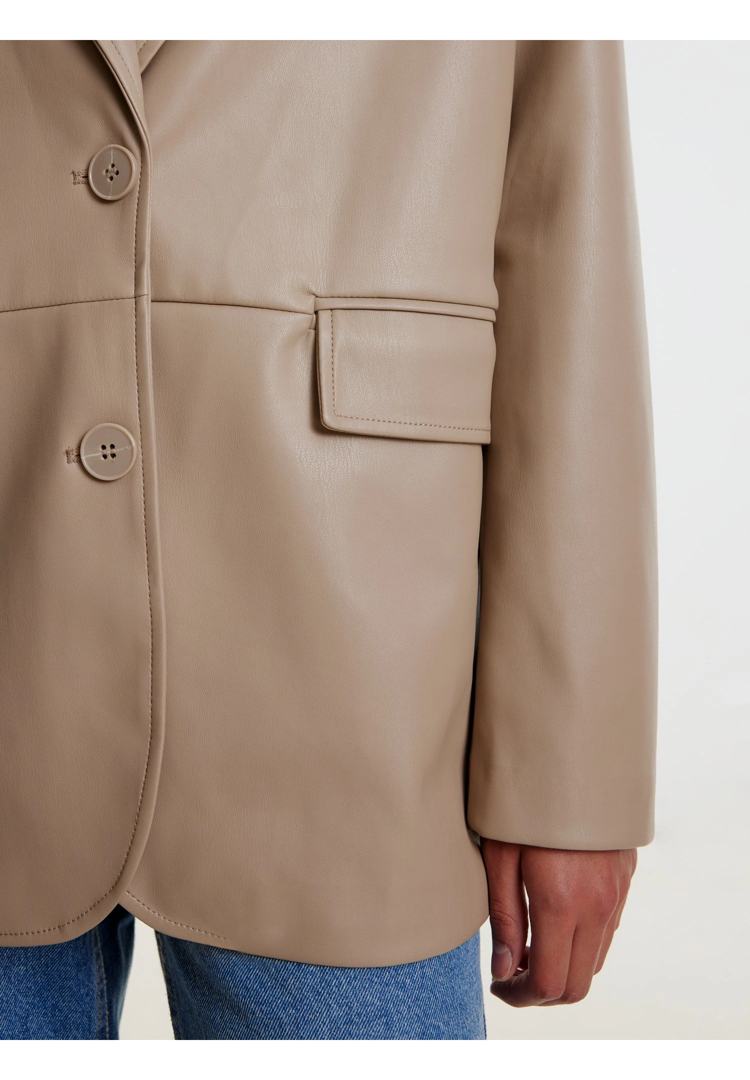 EDITED Veste En Similicuir - Pure Cashmere 6 EDITED Veste En Similicuir - Pure Cashmere – Image 4