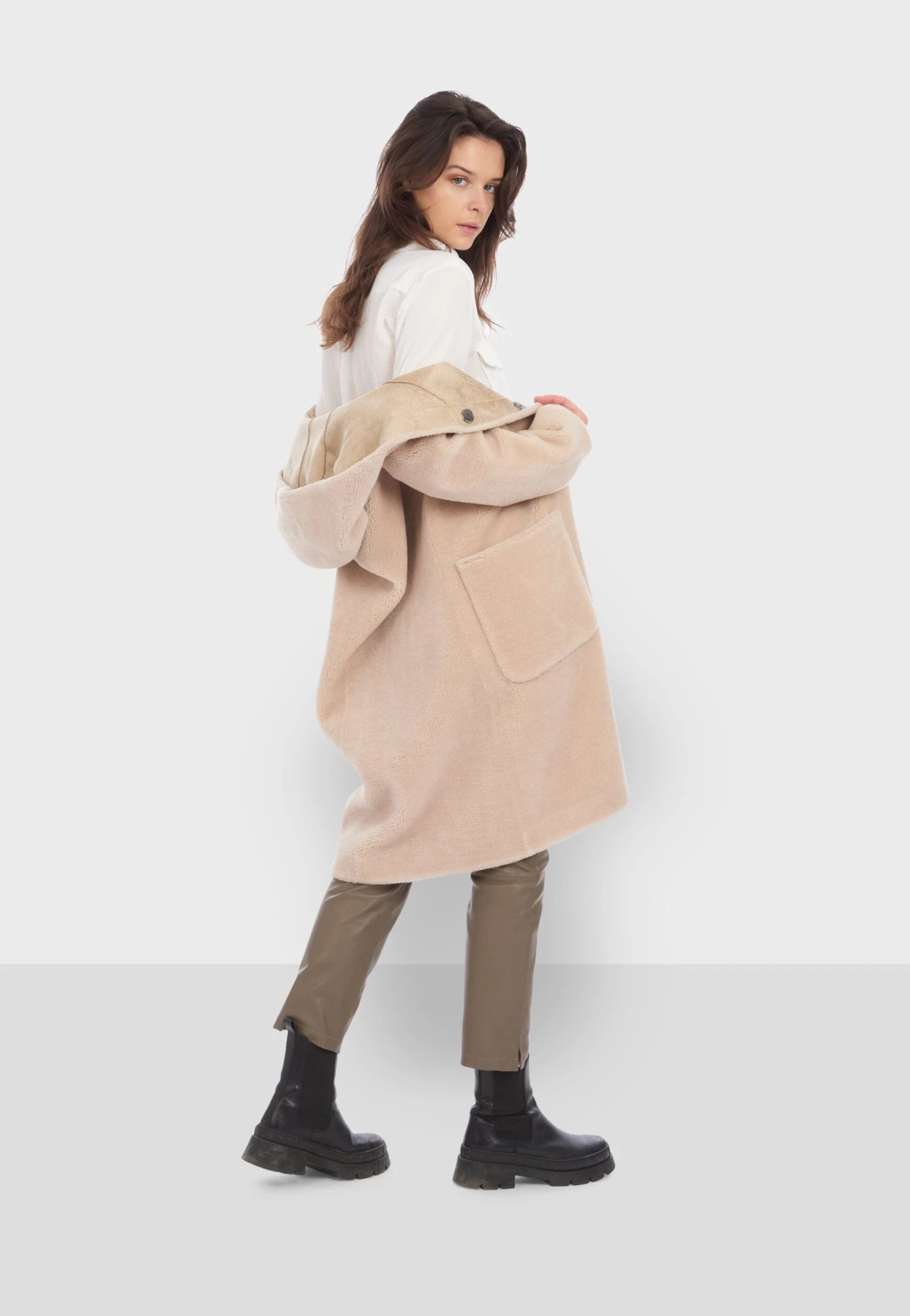 Oakwood Angelique Reversible - Manteau Classique - Beige 5 Oakwood Angelique Reversible - Manteau Classique - Beige – Image 3