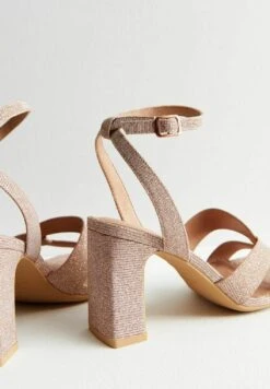 New Look Wide Fit Glitter 2 Part Strappy Block - Sandales À Talons Hauts - Rose Gold -Next Soldes 744f8ffae8904b58a1ae03b27b7c8a2f