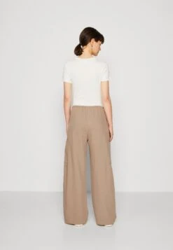 WEEKDAY Adisa Suiting Trouser - Pantalon Cargo - Mole Medium Dusty