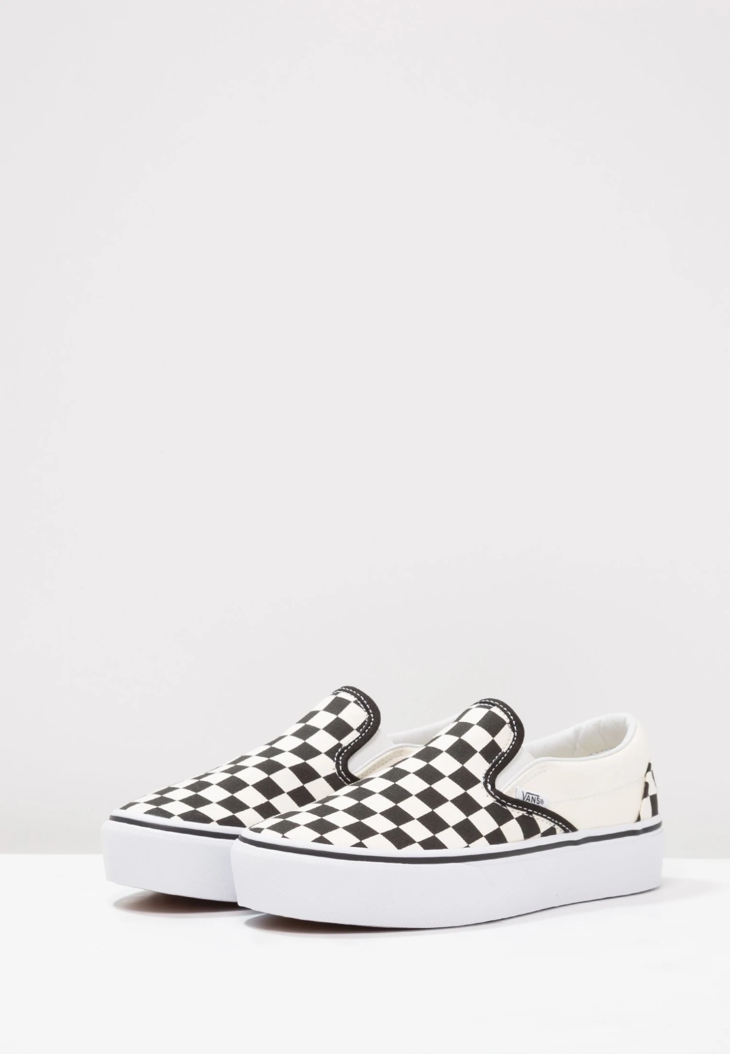 Vans Ua Classic Slip-On Platform - Mocassins - Black/White 8 Vans Ua Classic Slip-On Platform - Mocassins - Black/White – Image 6