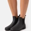 Hunter ORIGINAL Womens Refined Chelsea Boot Vegan - Bottes En Caoutchouc - Black 1 Hunter ORIGINAL Womens Refined Chelsea Boot Vegan - Bottes En Caoutchouc - Black -Next Soldes 75a00e805bff4800a3128637488f0e0b