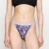 Hugo Fantasy - String - Open Purple 2 Hugo Fantasy - String - Open Purple -Next Soldes 76054637db50417b8d07d1f24dd11fd6