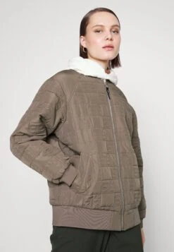 Esmé Studios Espetra Bomber Jacket - Blouson Bomber - Brown 11 Esmé Studios Espetra Bomber Jacket - Blouson Bomber - Brown -Next Soldes 7664b46a80be41d8acee9a6b2f939086