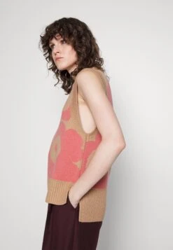 Marimekko Retro Unikko West - Pullover - Beige/Pink 13 Marimekko Retro Unikko West - Pullover - Beige/Pink -Next Soldes 7a4d6c5d3aaf4fa7bd2afe31f3c9ae52