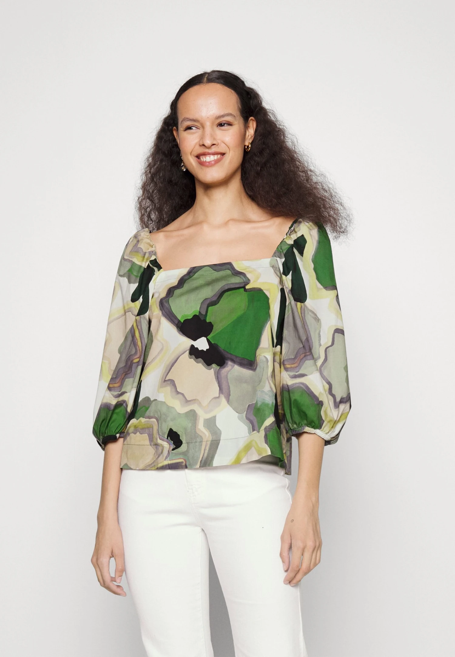 Marella Vaglio - T-Shirt À Manches Longues - Verde 3 Marella Vaglio - T-Shirt À Manches Longues - Verde