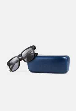 Lacoste Unisex - Lunettes De Soleil - Black -Next Soldes 7bce88bd8a1242c2a6e285a001684aa6