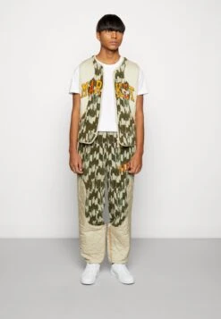 Puma Market Vest Unisex - Veste Sans Manches - Putty 9 Puma Market Vest Unisex - Veste Sans Manches - Putty -Next Soldes 7c2683e86d1a4208a0d2ee3851bd3e37