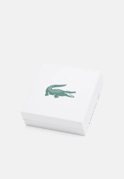 Lacoste Plated Studs With Logo And Crocodile - Boucles D'Oreilles - Gold-Coloured 8 Lacoste Plated Studs With Logo And Crocodile - Boucles D'Oreilles - Gold-Coloured -Next Soldes 7c6b6fff8ca04b0db3d4de351dbe6fd9