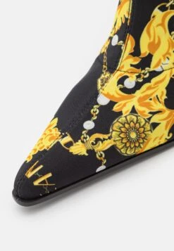 Versace Jeans Couture Bottines À Talons Hauts - Black/Gold -Next Soldes 7d060990c64246e58bf69487435621f1