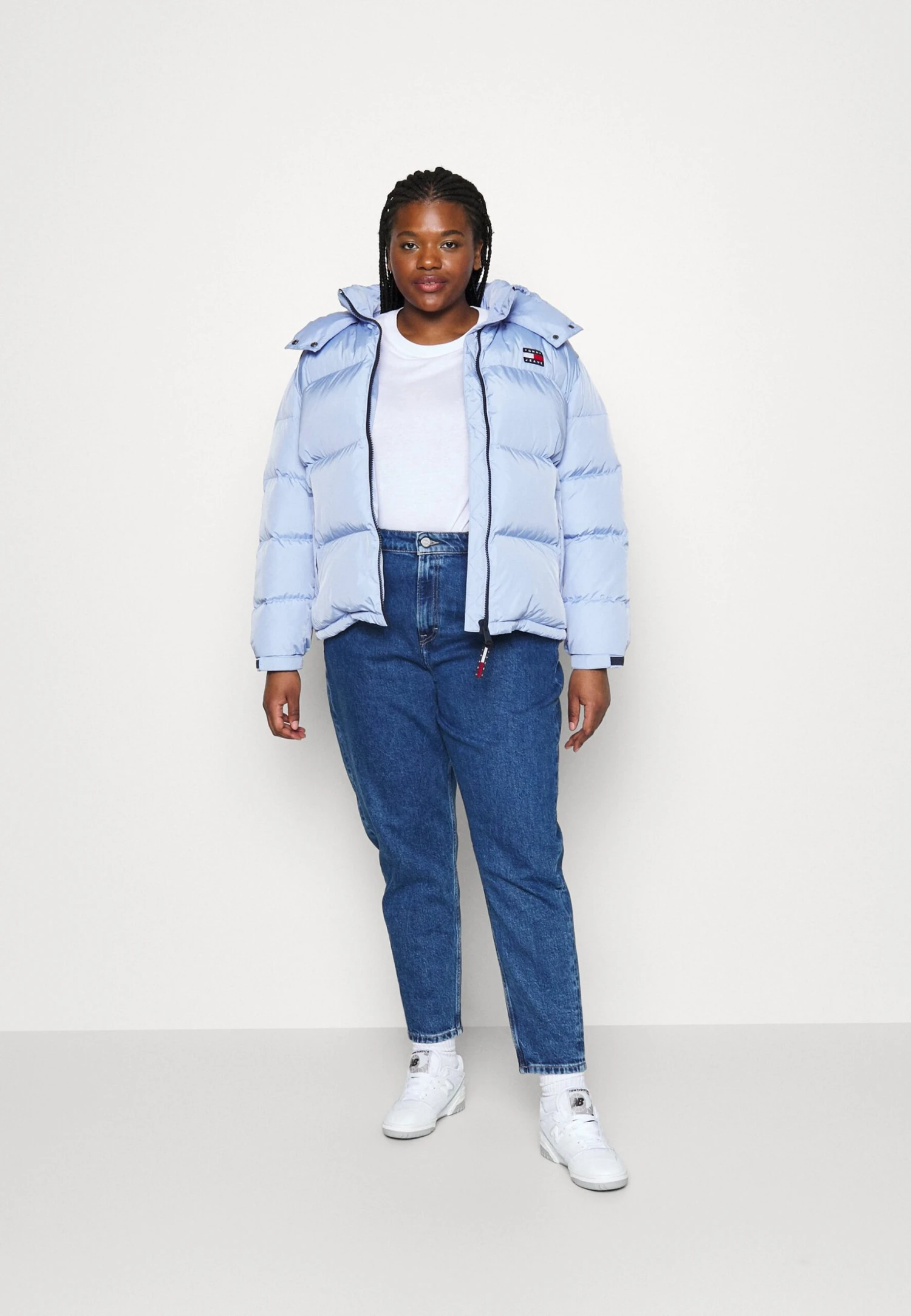 Tommy Jeans Curve Alaska Puffer - Doudoune - June Iris 4 Tommy Jeans Curve Alaska Puffer - Doudoune - June Iris – Image 2