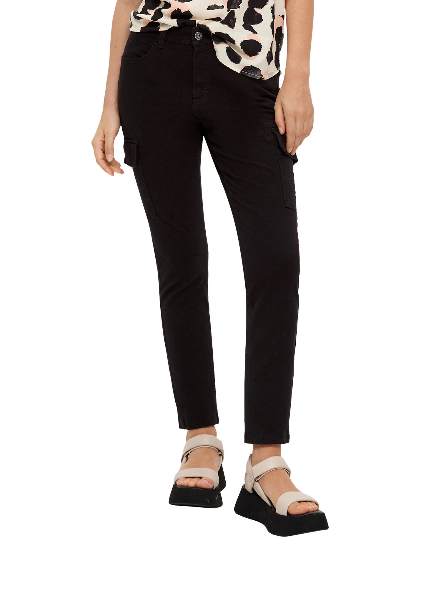 QS By S.Oliver Im Cargo-Style - Pantalon Cargo - Schwarz 8 QS By S.Oliver Im Cargo-Style - Pantalon Cargo - Schwarz – Image 6