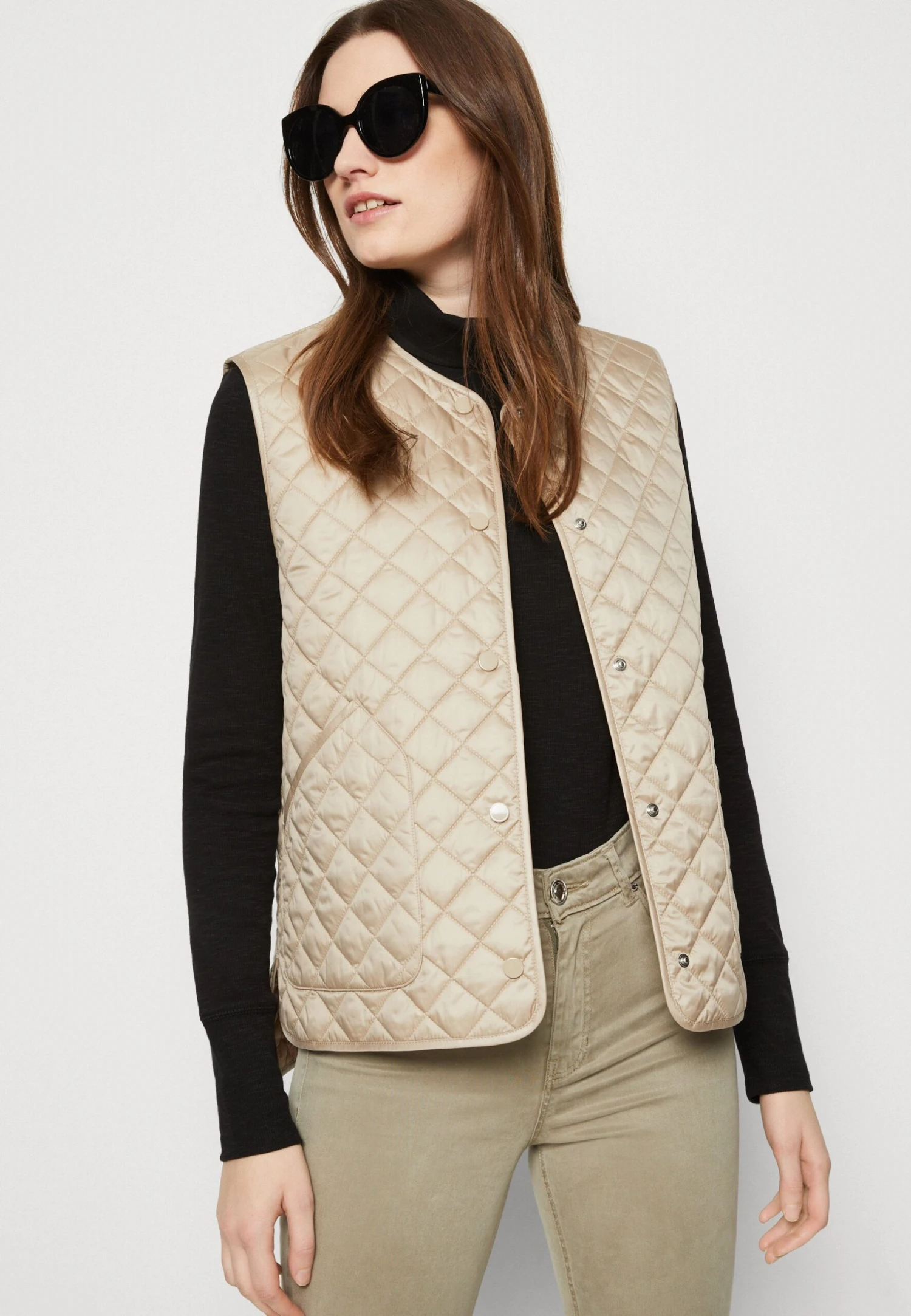 Gant Quilted Vest - Veste Sans Manches - Concrete Beige 6 Gant Quilted Vest - Veste Sans Manches - Concrete Beige – Image 4