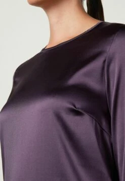 Round Neck - T-Shirt À Manches Longues - Violett Blueberry 7 Round Neck - T-Shirt À Manches Longues - Violett Blueberry -Next Soldes 82f6b8019d484747abda8ff9510c8a56