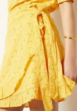 ETAM Cassie - Jupe Portefeuille - Jaune 9 ETAM Cassie - Jupe Portefeuille - Jaune -Next Soldes 831d2299cca24f7e84a8756349d20b0c