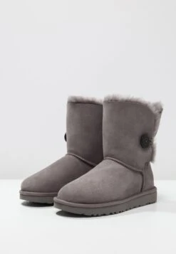Ugg Bailey Button Ii - Bottines - Grey 13 Ugg Bailey Button Ii - Bottines - Grey -Next Soldes 83adb0153a4244f797125b7309356c1e